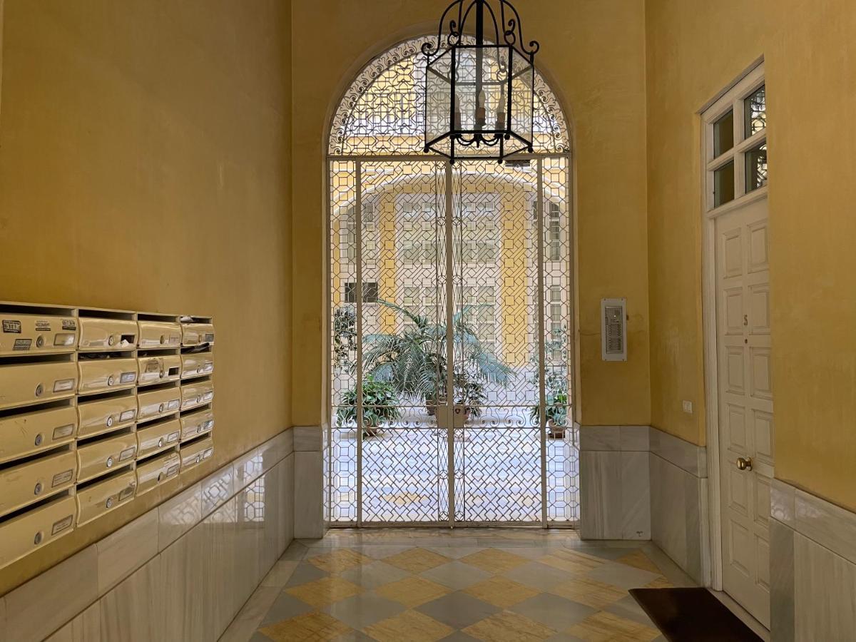 Dreamsapt Plaza Nueva Ii Apartment Seville